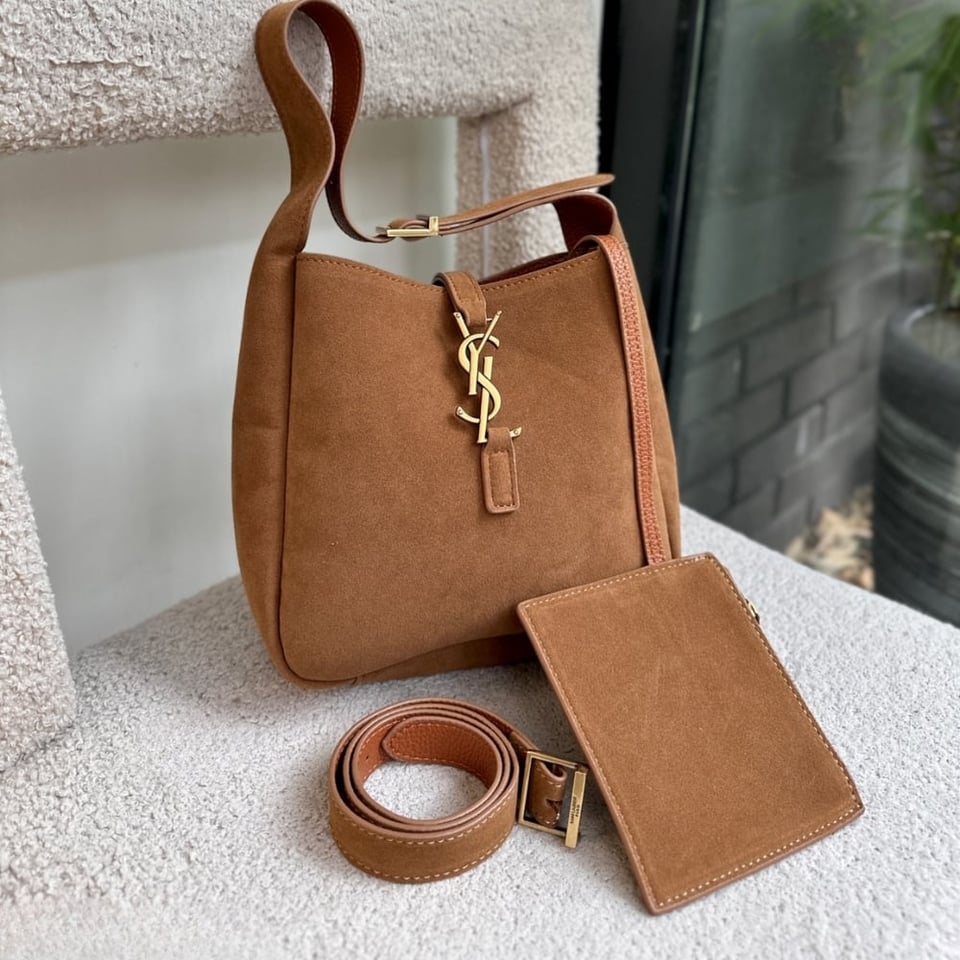 Saint Laurent Le 5 A 7 Supple In Suede Golden Brown 24Cm view 6
