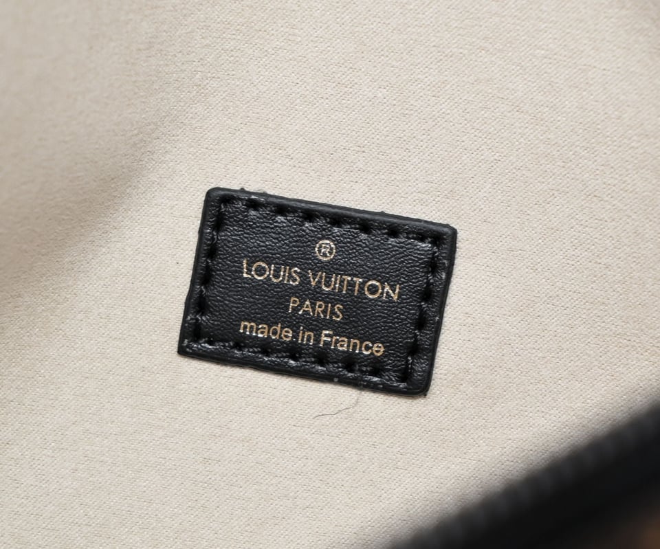 Louis Vuitton Week-End Tote view 9