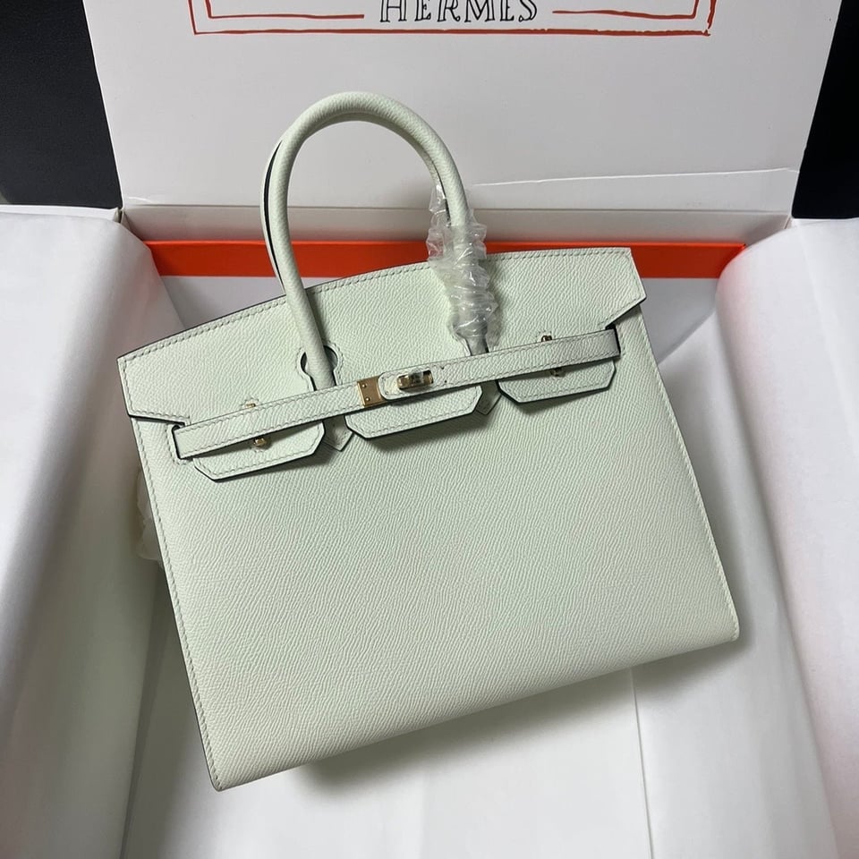 Hermes Birkin Sellier Vert Fizz Epsom Leather Gold Hardware view 2