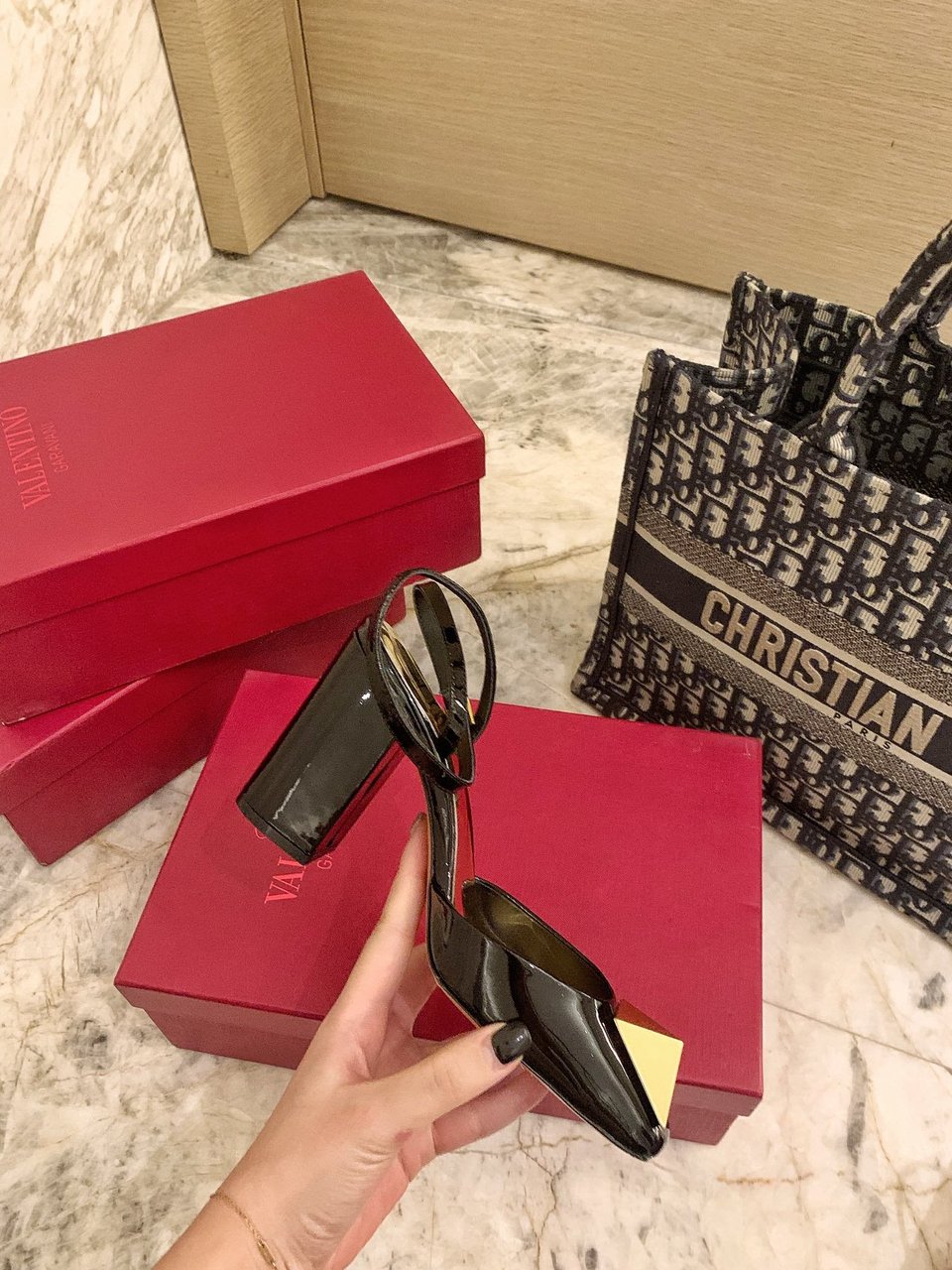 Valentino One Stud Pump In Patent Leather 90Mm Black Xw2S0Dt4Laf0No view 3