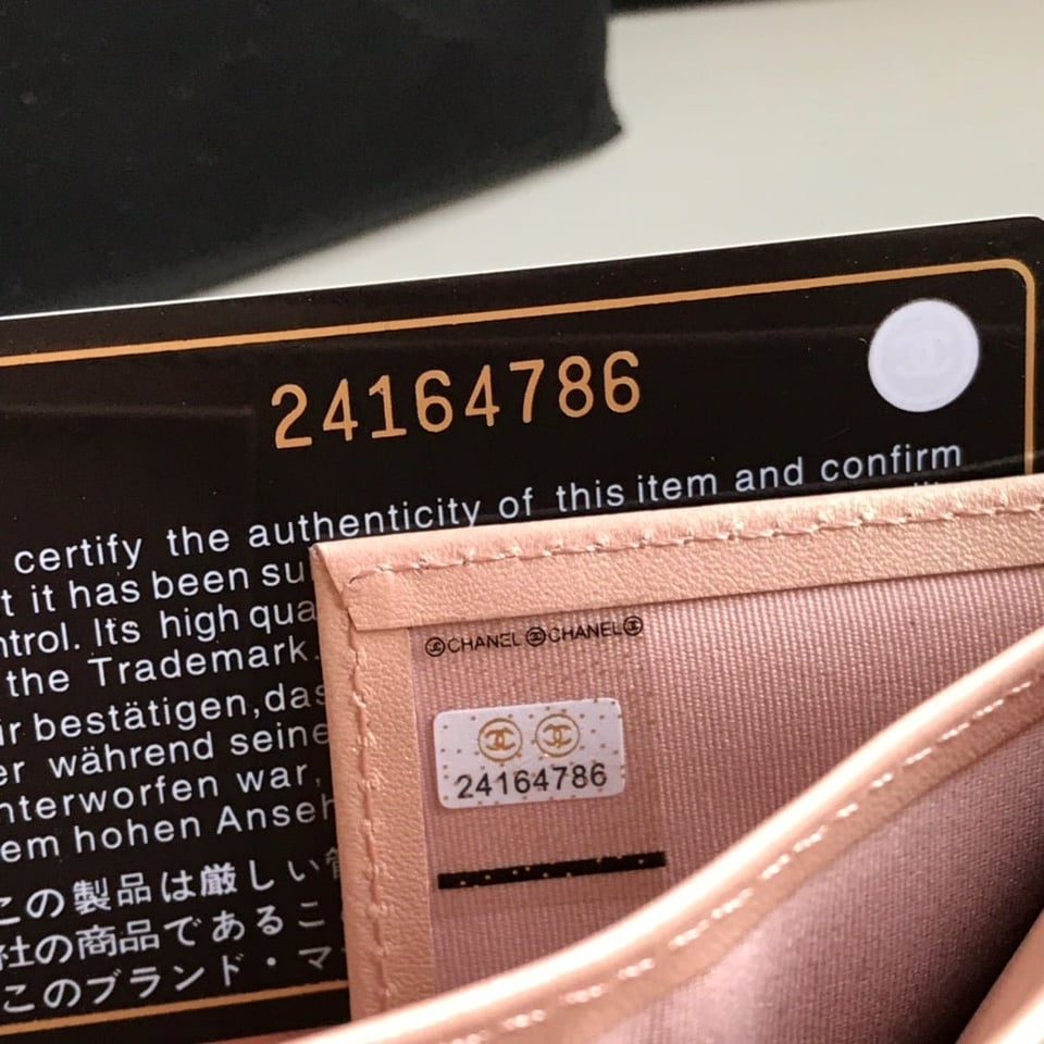 Chanel Flap Card Holder 11.5 Pale Pink Grained Calfskin Gold Icon view 10