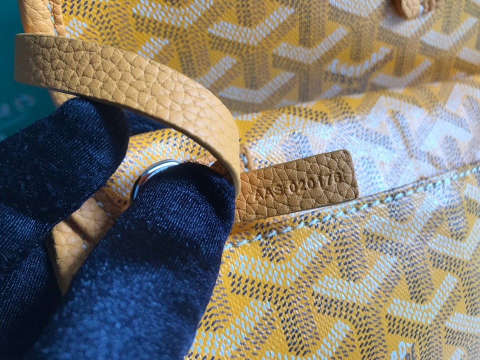 Goyard Hardy Pm Bag 40 Cm Yellow Goyardine Canvas And Taurillon Leather Trim view 9