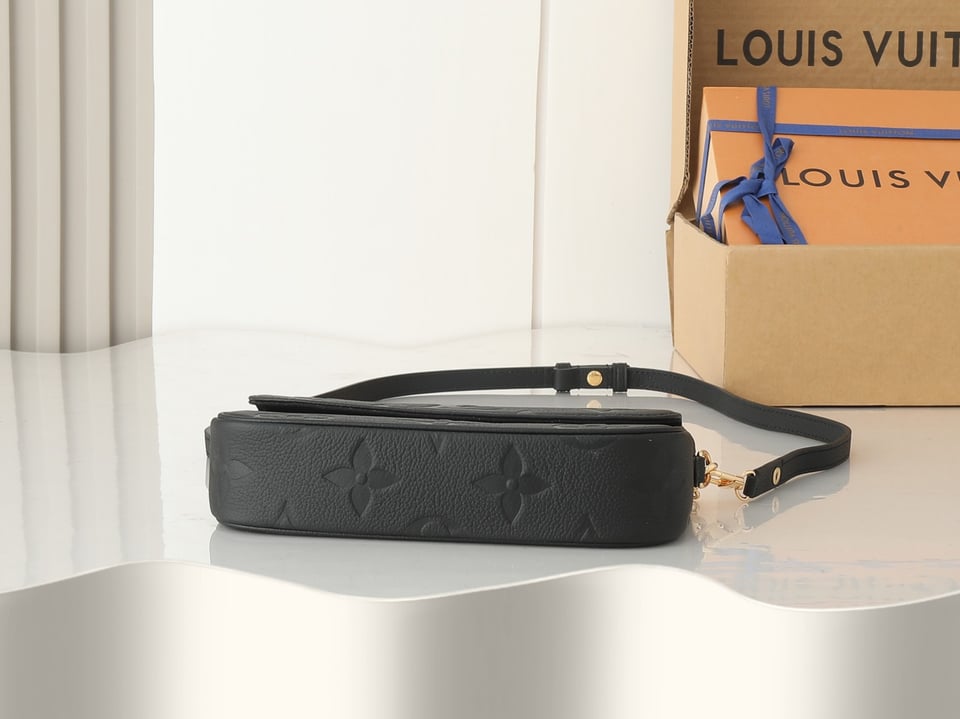 Louis Vuitton Wallet On Chain Ivy Monogram Empreinte Leather – Women – Small Leather Goods Black view 11