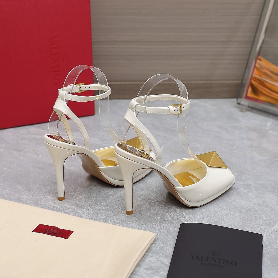 Valentino Garavani Roman Gold Stud Block Pump White view 8