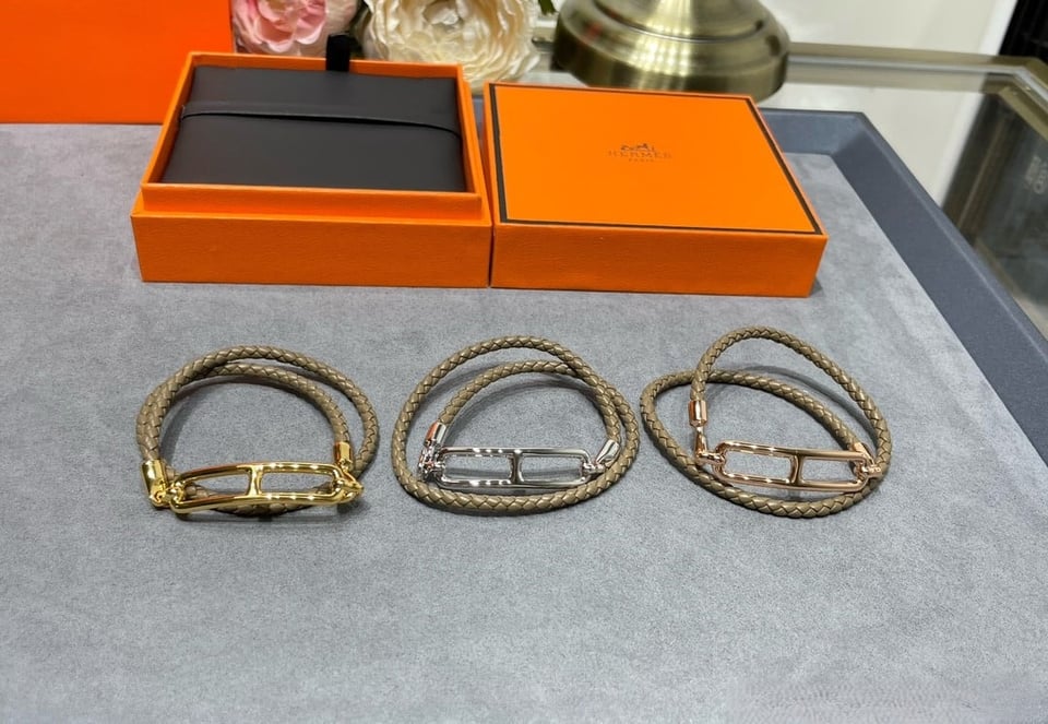 Hermes Roulis Double Tour Bracelet Khaki Gold Hardware view 4