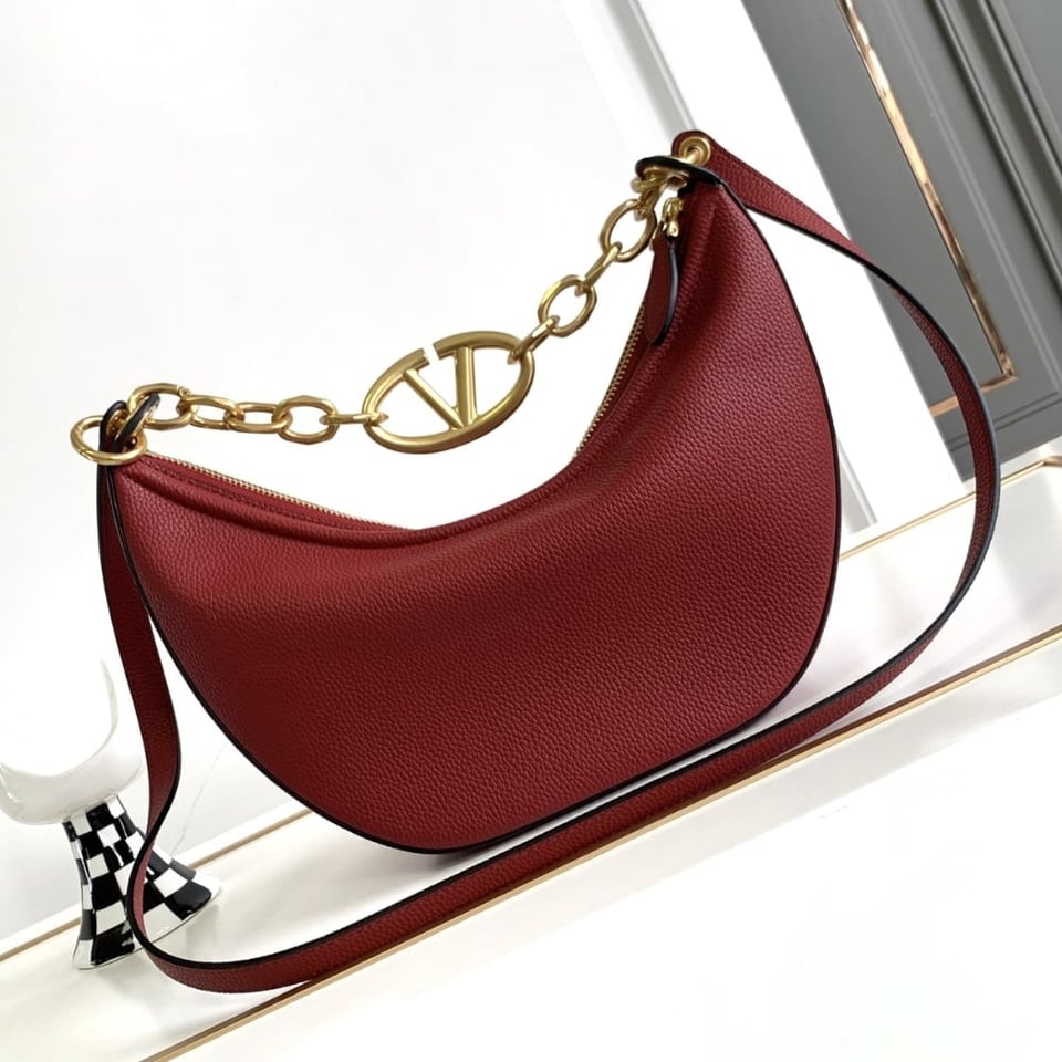 Valentino Garavani Vlogo Moon Medium Grainy Hobo Bag With Chain Dark Red 29Cm 5W2B0N59Jdk Y9Q view 3