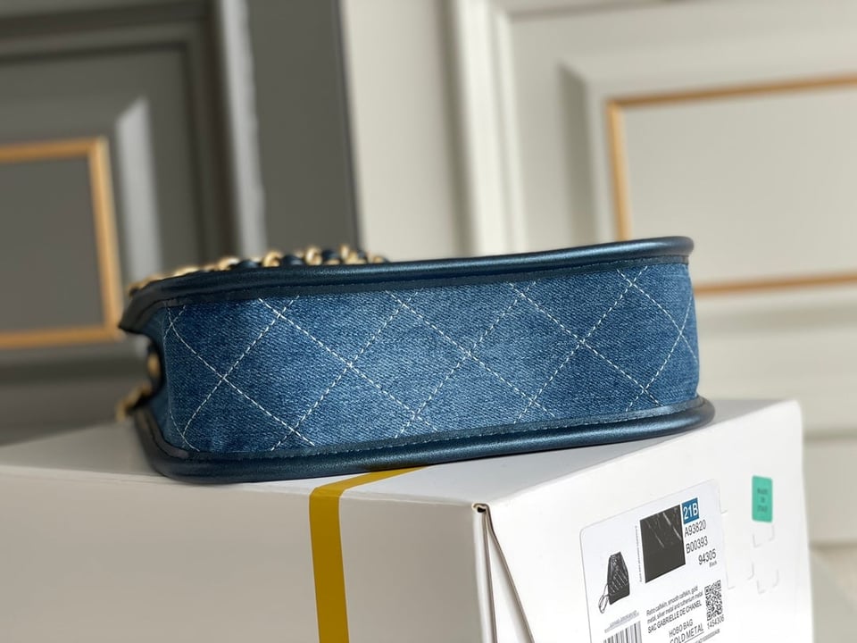 Chanel 24S 24Cm Hobo Bag Blue Denim Gold Hardware view 9