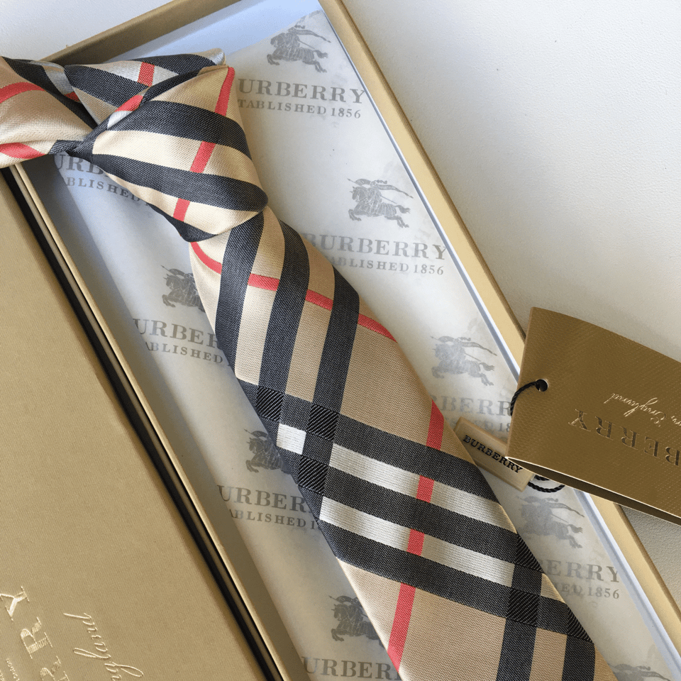 Burberry Beige Classic Check Silk Tie For Men view 9