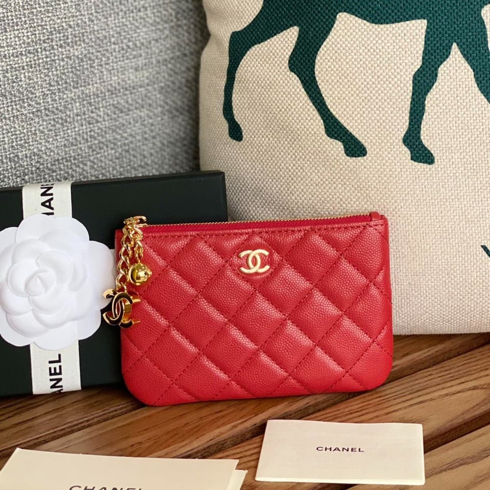 Chanel Zipped Wallet 14Cm Red Caviar Gold Hardware view 2