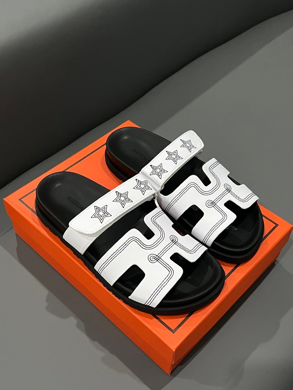 Hermes Chypre Sandal Star Stitched Blanc White view 8