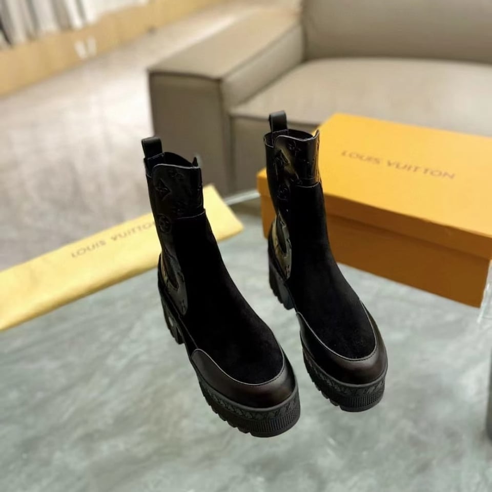 Louis Vuitton Laureate Platform Chelsea Boot Black 1Ac7W6 view 6
