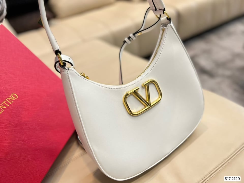 Valentino Garavani Stud Sign Calfskin Hobo Bag in Light Ivory 30cm view 13