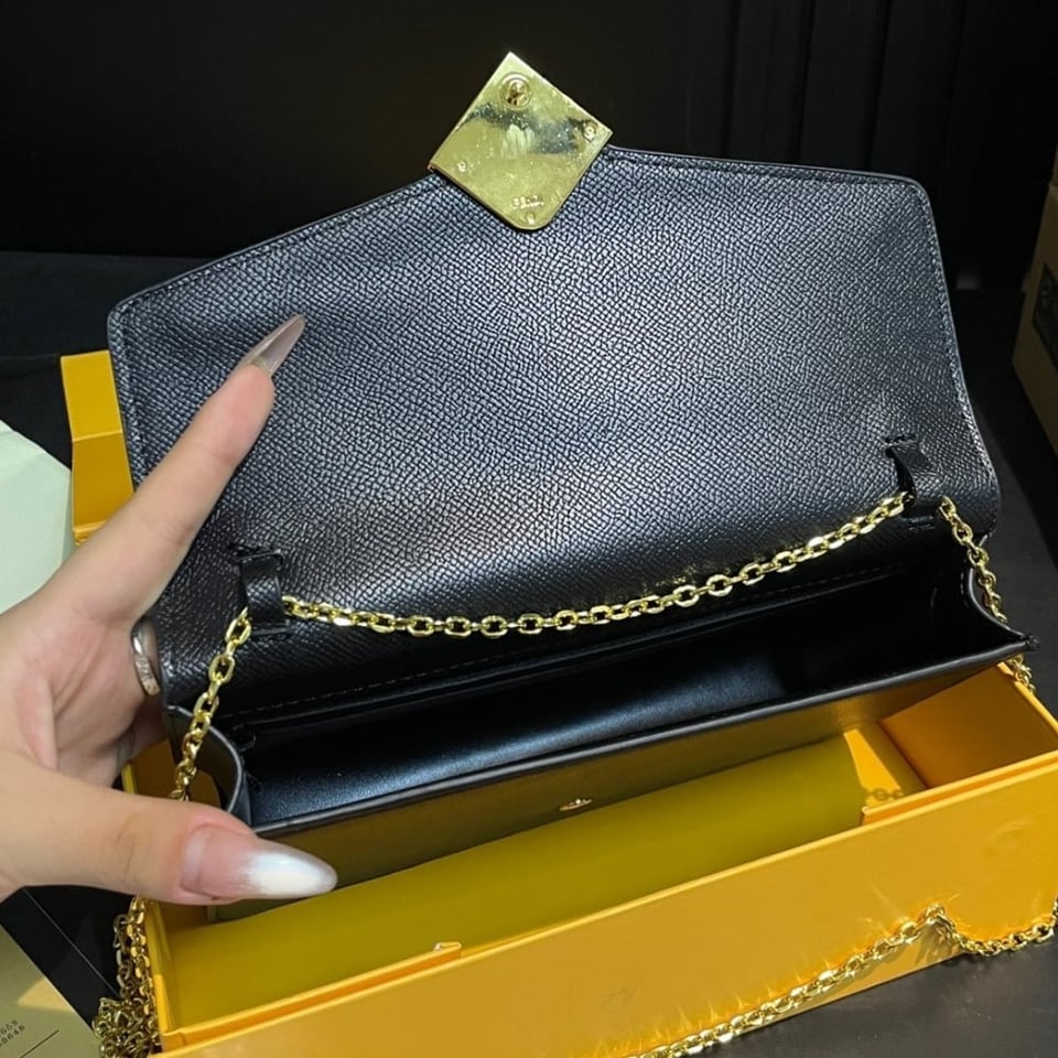 Fendi Ff Diamonds Wallet On Chain Black 22Cm view 9
