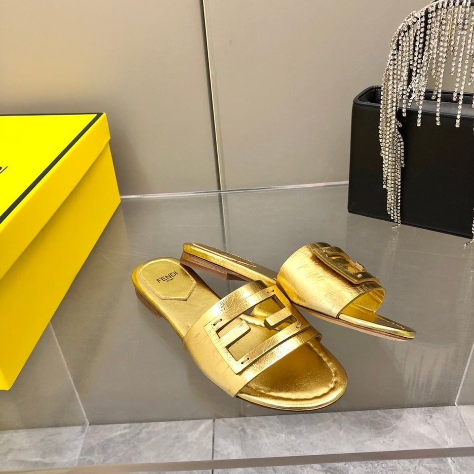 Fendi Baguette Gold Nappa Leather Slides 8R8136Ai16F0Xv6 view 4