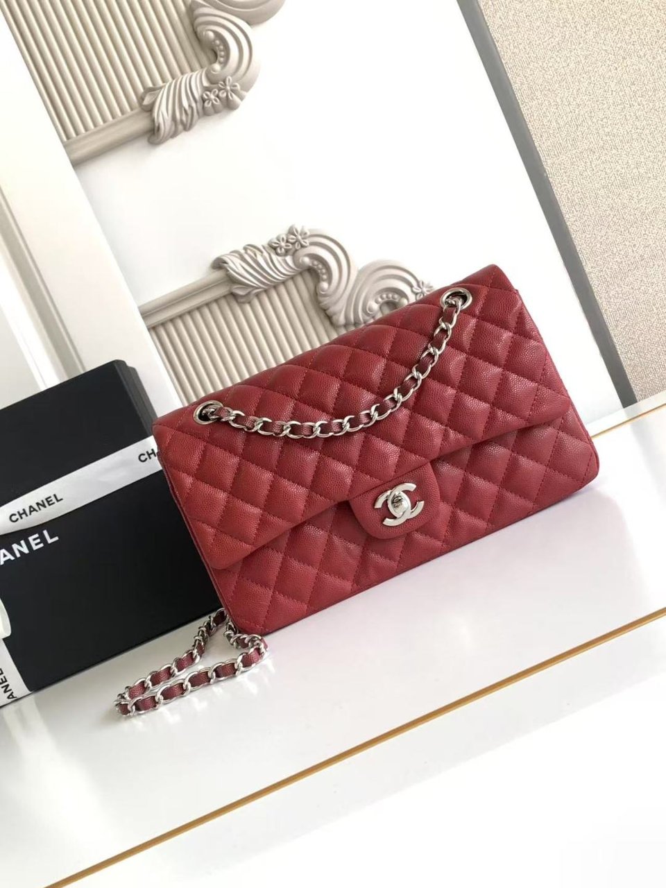 Chanel Classic Flap Bag 25 cm Red Silver-Tone Hardware A01112 view 3