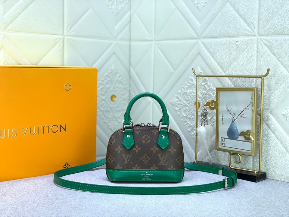 Louis Vuitton Mini Alma Monogram Canvas Mix With Green 18Cm M83204 view 9