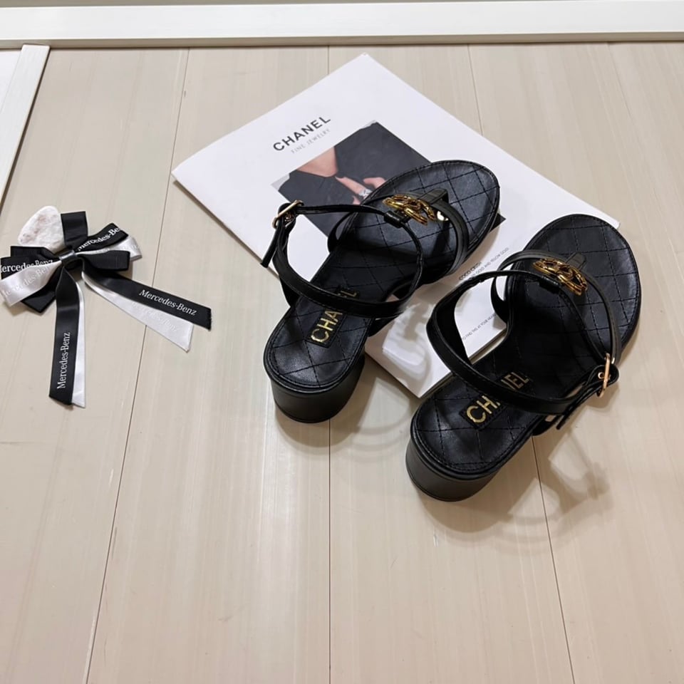 Chanel Sandal Open Round Toe Flip Flops Black view 4