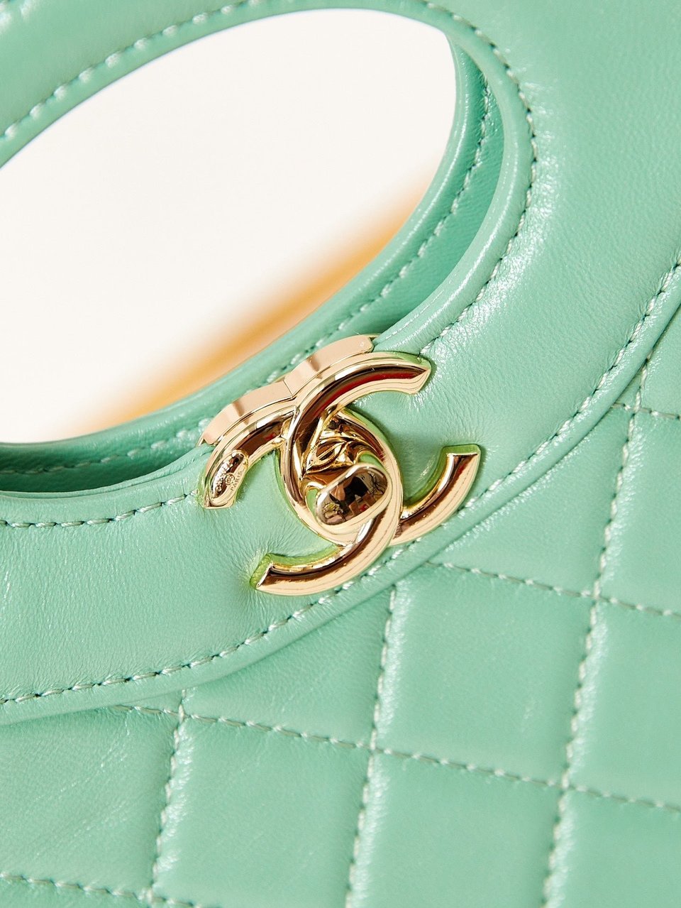 Chanel 24S31 Mini Shopping Bag 22Cm Light Green Lambskin Gold Hardware view 3