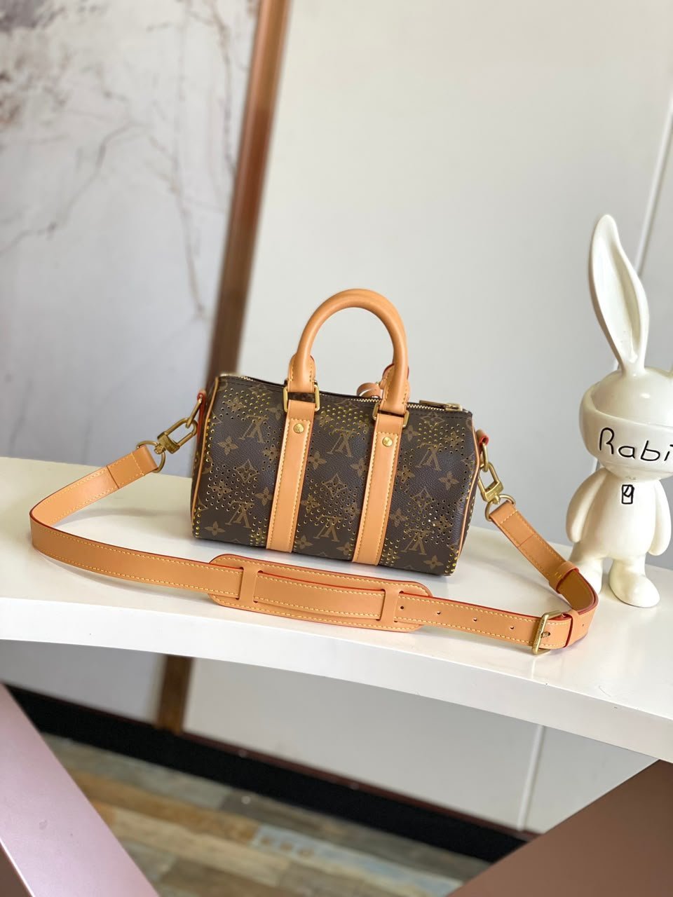 Louis Vuitton Keepall Bandoulière Bag 25cm/9.8in Monogram Pattern/Yellow Color M29296 view 10