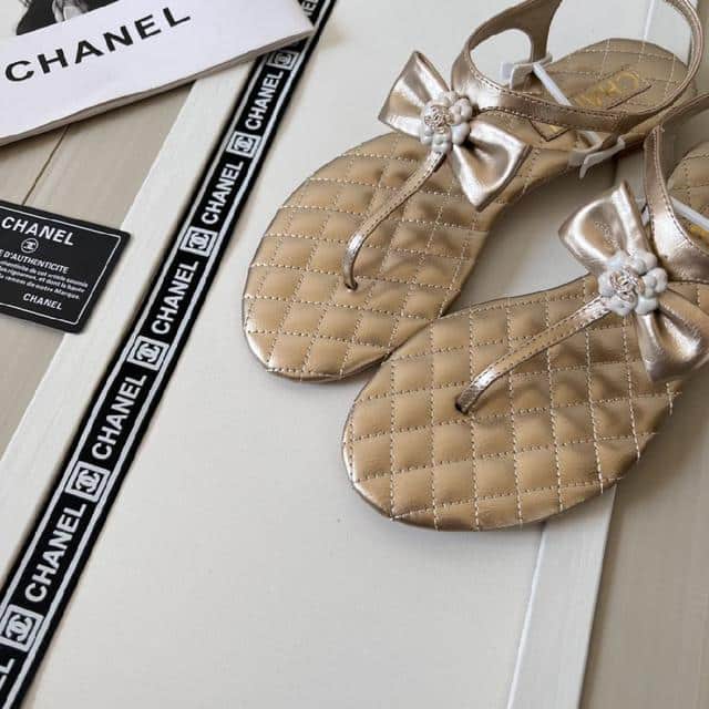 Chanel Gold Quilted Leather With White Camellia Cc Logo Bow Thong Sandals view 3