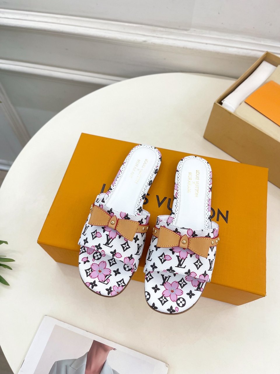 Louis Vuitton x Takashi Murakami Cherry Blossom Mule White view 7
