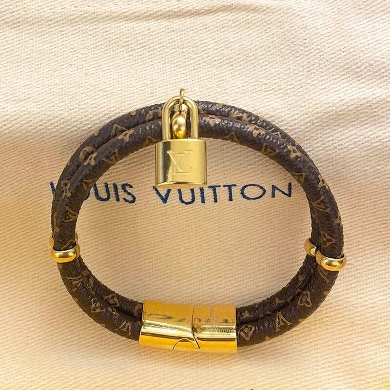 Louis Vuitton Keep It Twice Bracelet M8109E view 8