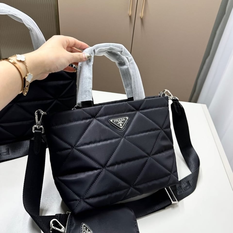 Prada Re Nylon Padded Tote Bag Black 23Cm view 3