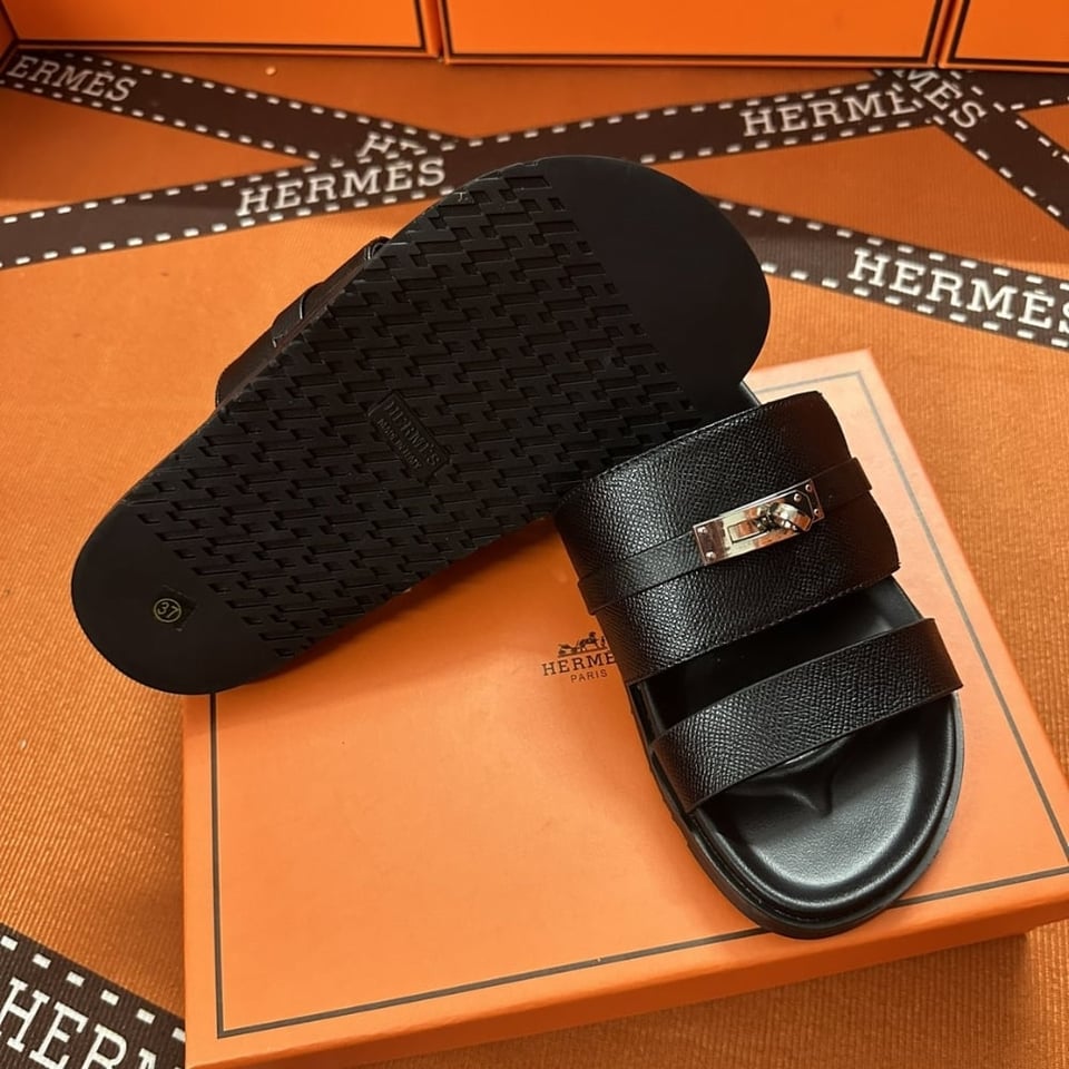 Hermes Jackson Sandal Noir H242949Zh03420 view 4