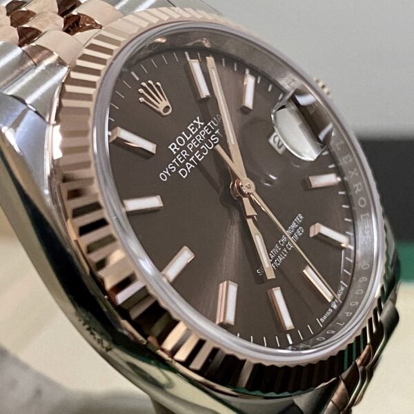 [Superclone] Rolex Datejust 36mm Chocolate Dial Jubilee 126231 view 4