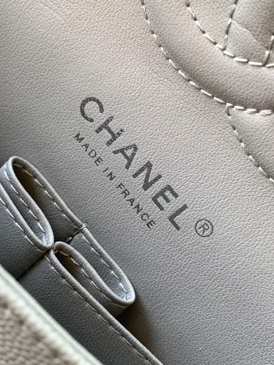 Chanel Classic Flap Bag 25 cm Light Blue Caviar Silver-Tone Hardware A01112 view 8