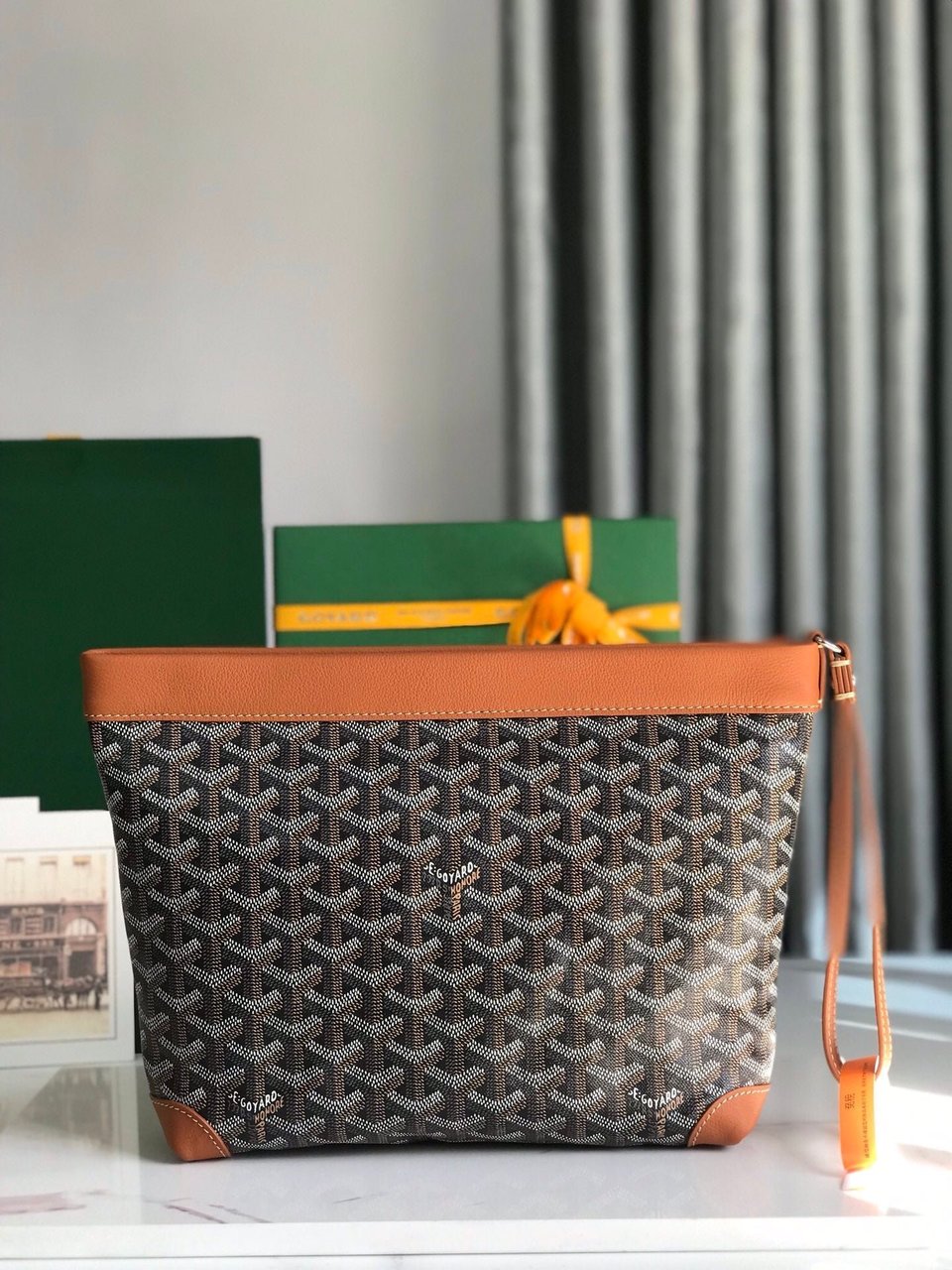 Goyard Conti Pouch 24 Cm Tan Lambskin And Black Goyardine Canvas view 5