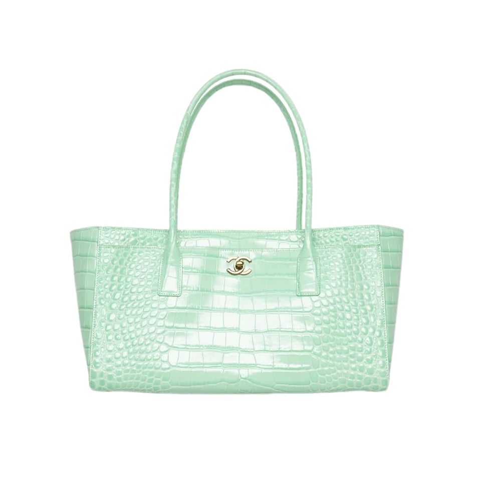 Chanel Small Shopping Bag Embossed Calfskin With Crocodile Pattern &amp; Gold-plated Alloy Green 20cm/7.9in AS6243