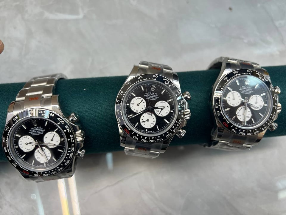 Rolex Daytona 126529LN “Le Mans” 100 years anniversary view 7