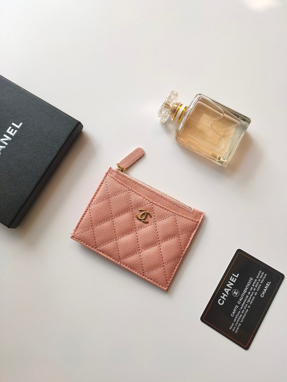 Chanel Zipped Card Holder 11.5 Peach Grained Calfskin Gold Icon view 5