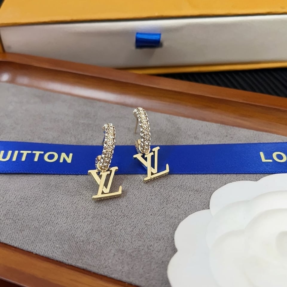 Louis Vuitton Lv Iconic Earrings Gold M01732 view 4
