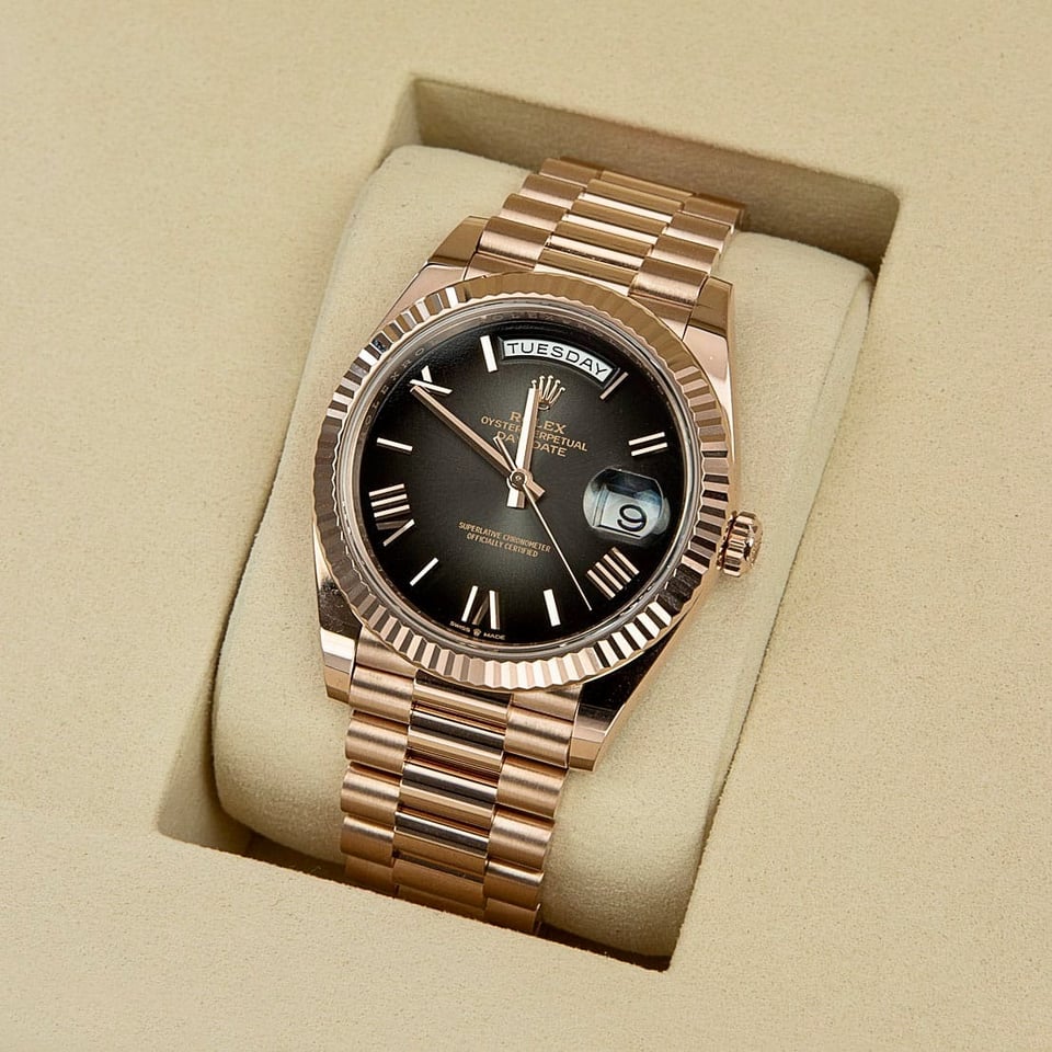 [Superclone] Rolex Day-Date 40mm Slate Ombré Dial President 228235 view 2