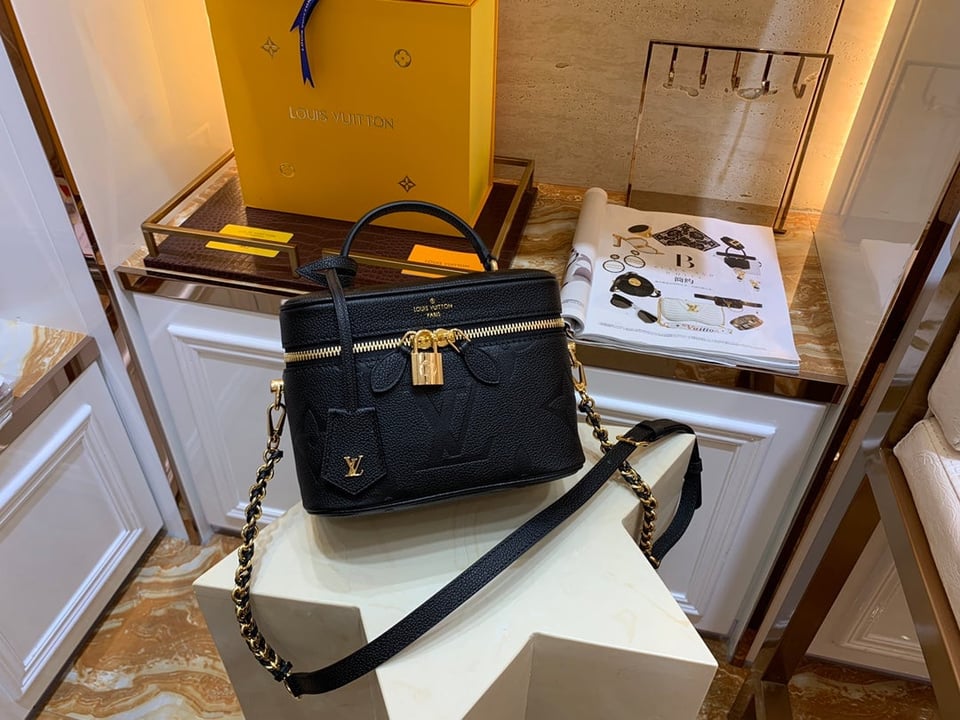 Louis Vuitton Vanity Pm Black 19cm/7.5in view 10