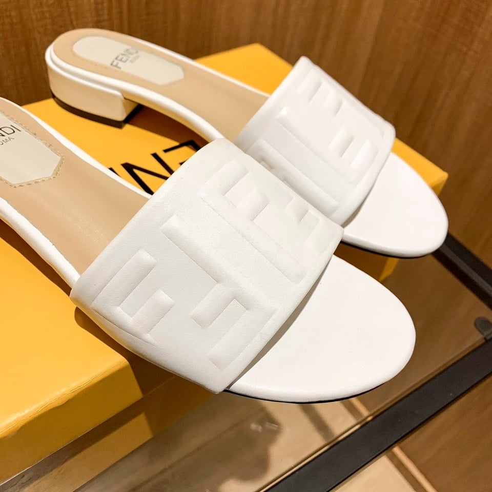 Fendi Silk Cowhide Slippers White view 3