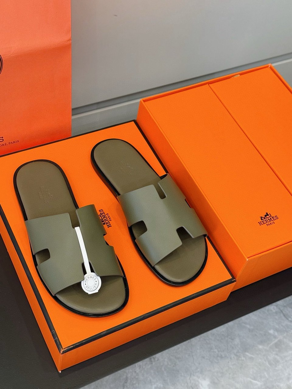 Hermès Green Oran Sandals- Shoes for Men view 3