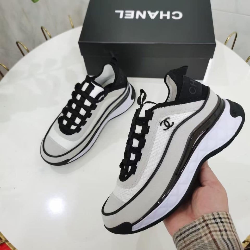 Chanel Women’S Suede Sneaker White G39070 Y56144 0Q241 view 6