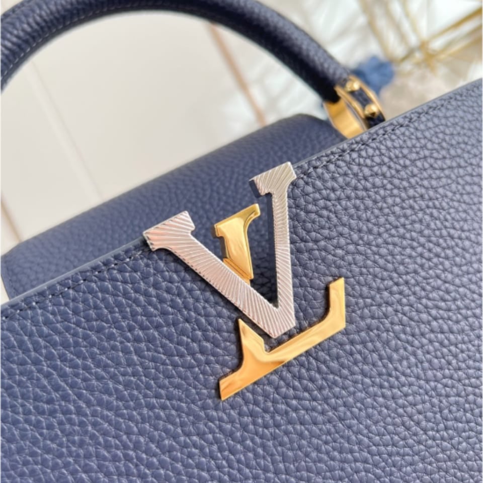 Louis Vuitton Capucines MM M27035 Navy 31cm/12.2in view 3
