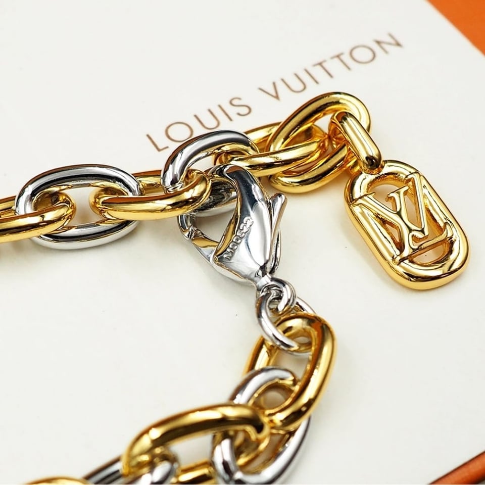 Louis Vuitton Everyday Chain Lv Bracelet Gold And Silver view 6
