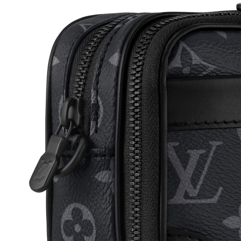 Louis Vuitton Alpha Wearable Wallet M82542 view 8