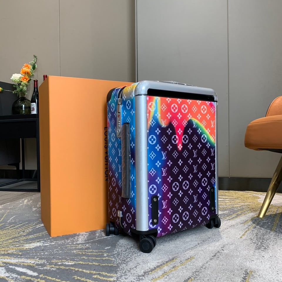 Louis Vuitton Horizon 55 Monogram Sunset Suitcase Multicolor M20462 view 8