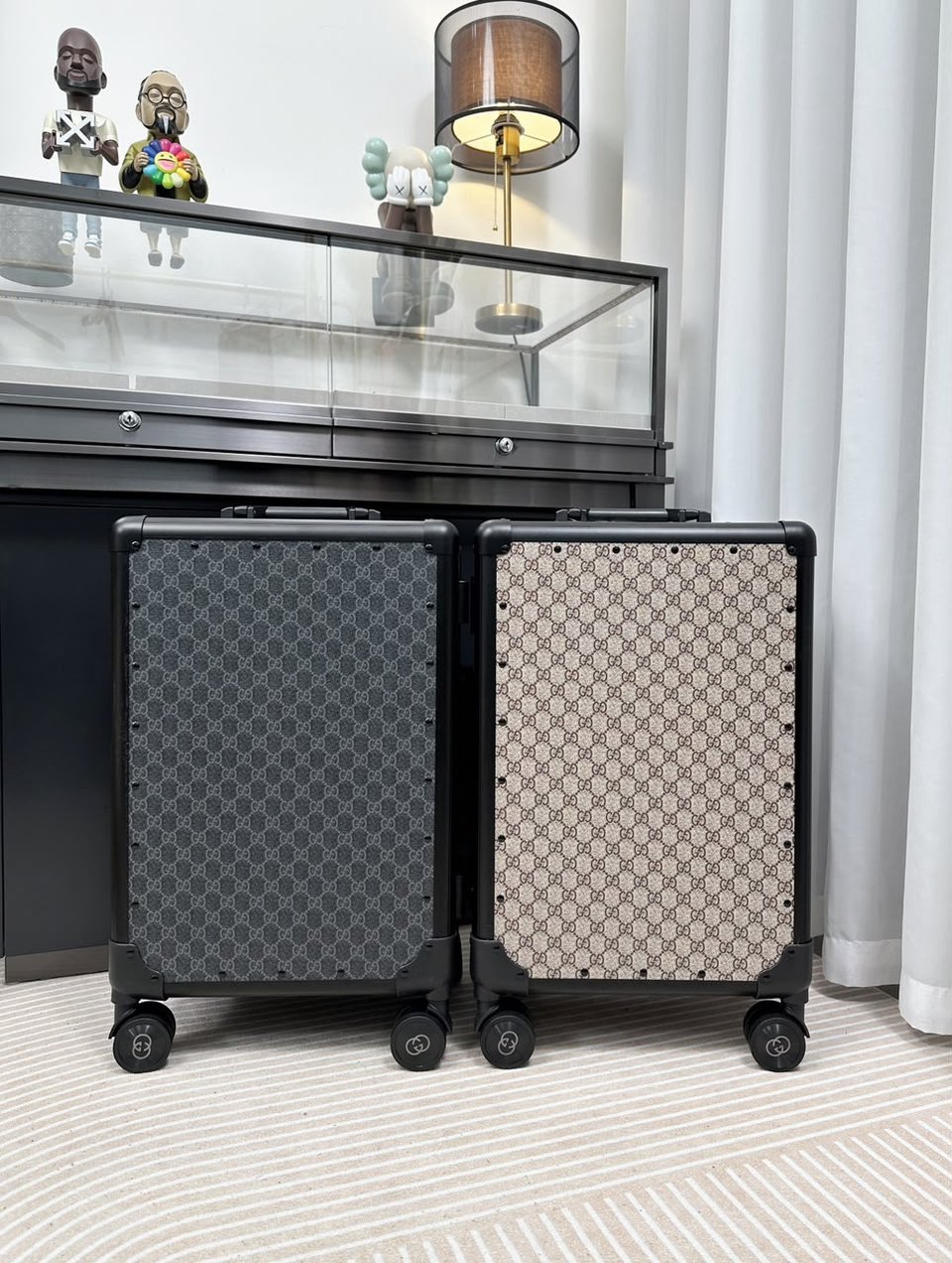 Gucci Suitcase view 6