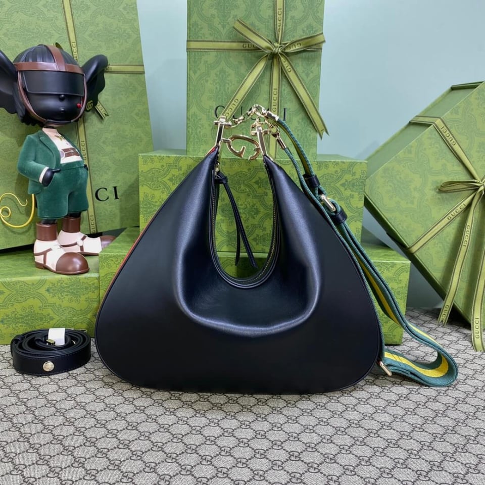 Gucci Black Leather Attache Medium Shoulder Bag view 4