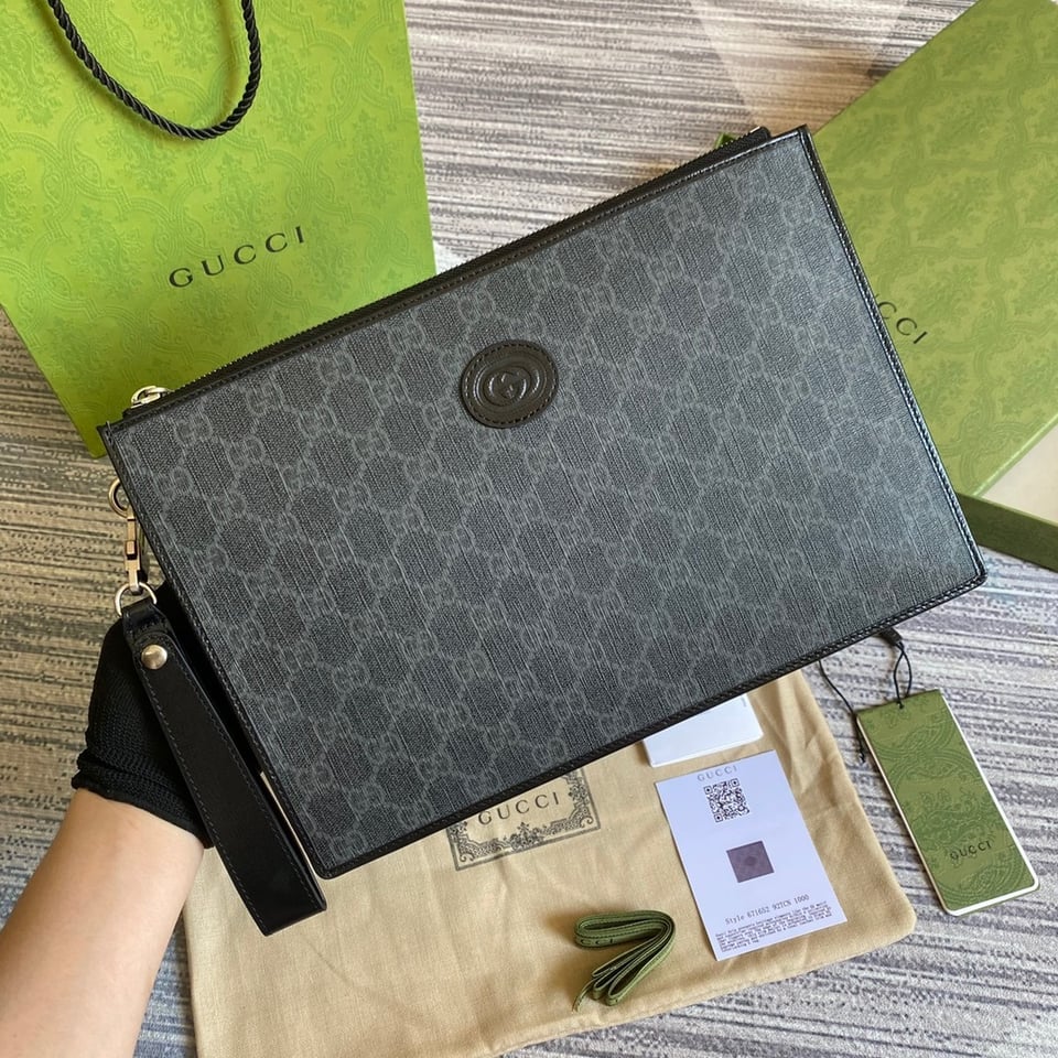 Gucci Beauty Case With Interlocking G Black 12in/31cm For Men view 3