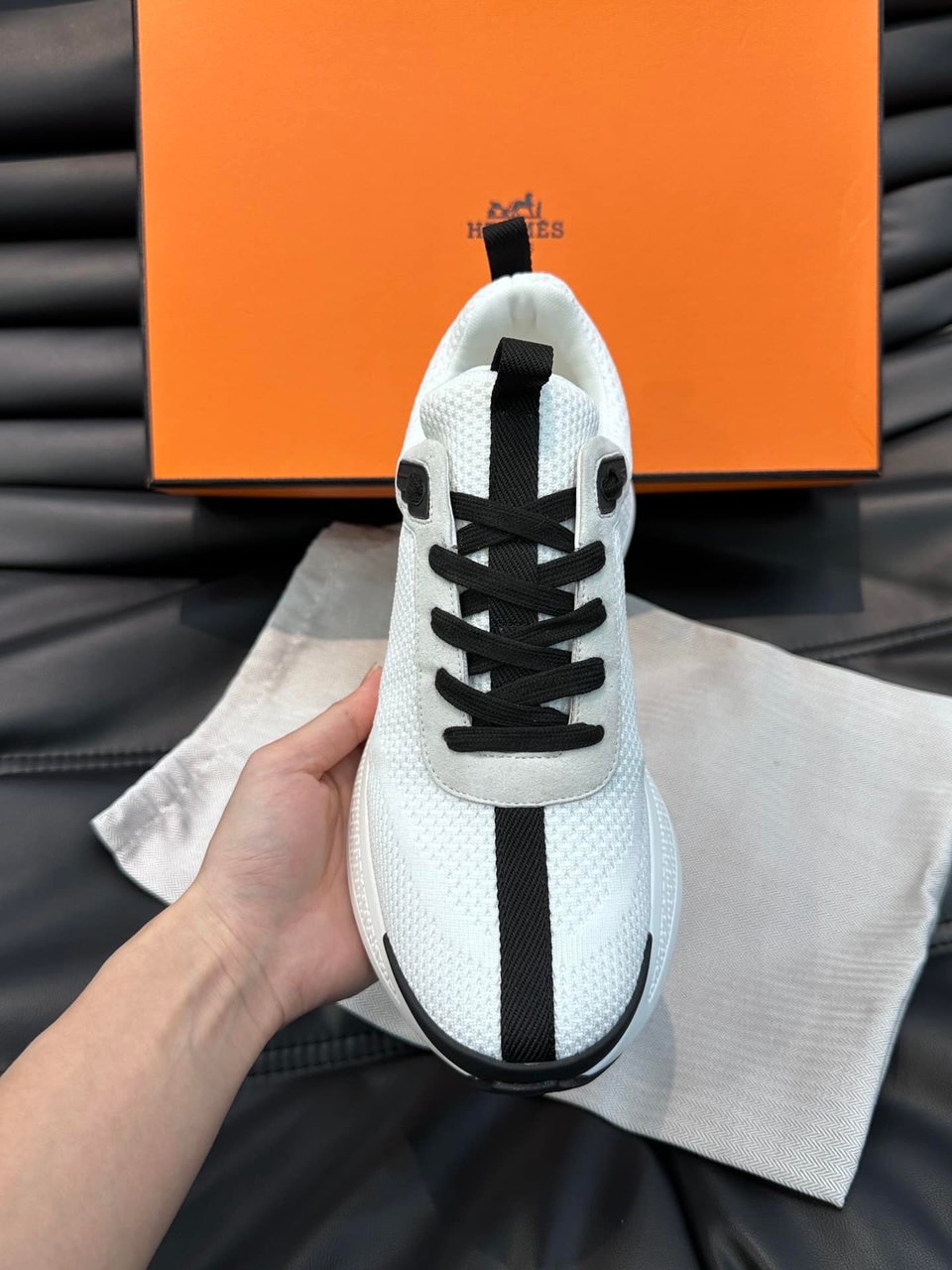 Hermes Heros Sneaker Black White H232985Zh90400 view 6