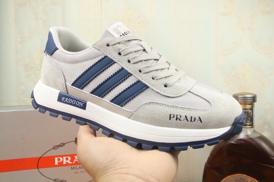 Prada Men?S Sneakers Suede With Stripe Blue view 4