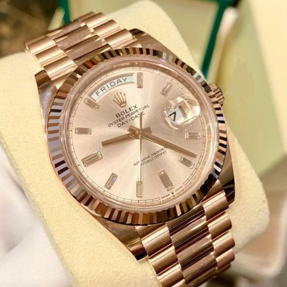 [Superclone] Rolex Day-Date 40mm Sundust Dial Fluted President 228235 view 4